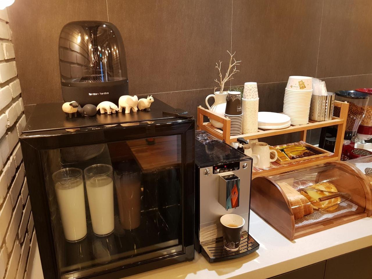 Hostel Cleo Seoul Hongdae Kültér fotó